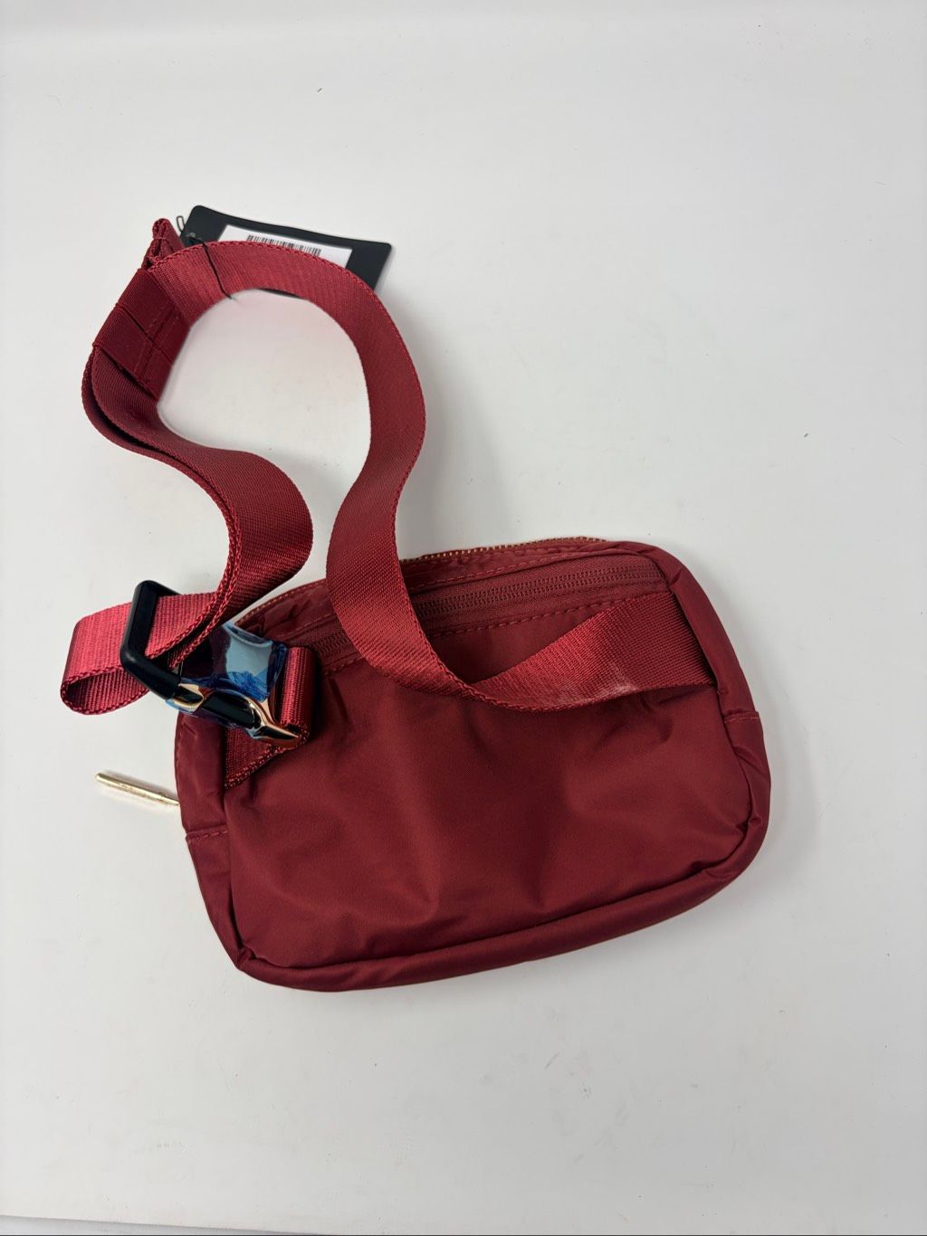 Nwt Wantable Nylon Cozytober Crossbody Belt Bag In Burgundy — image 6 of 7